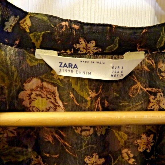 Pre-Loved Zara Small Black with Pink Flowers Sheer Long Sleeve Blouse - Picture 4 of 8